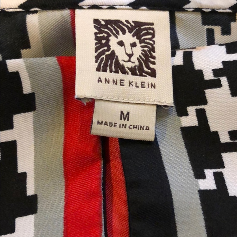 Like new blouse
